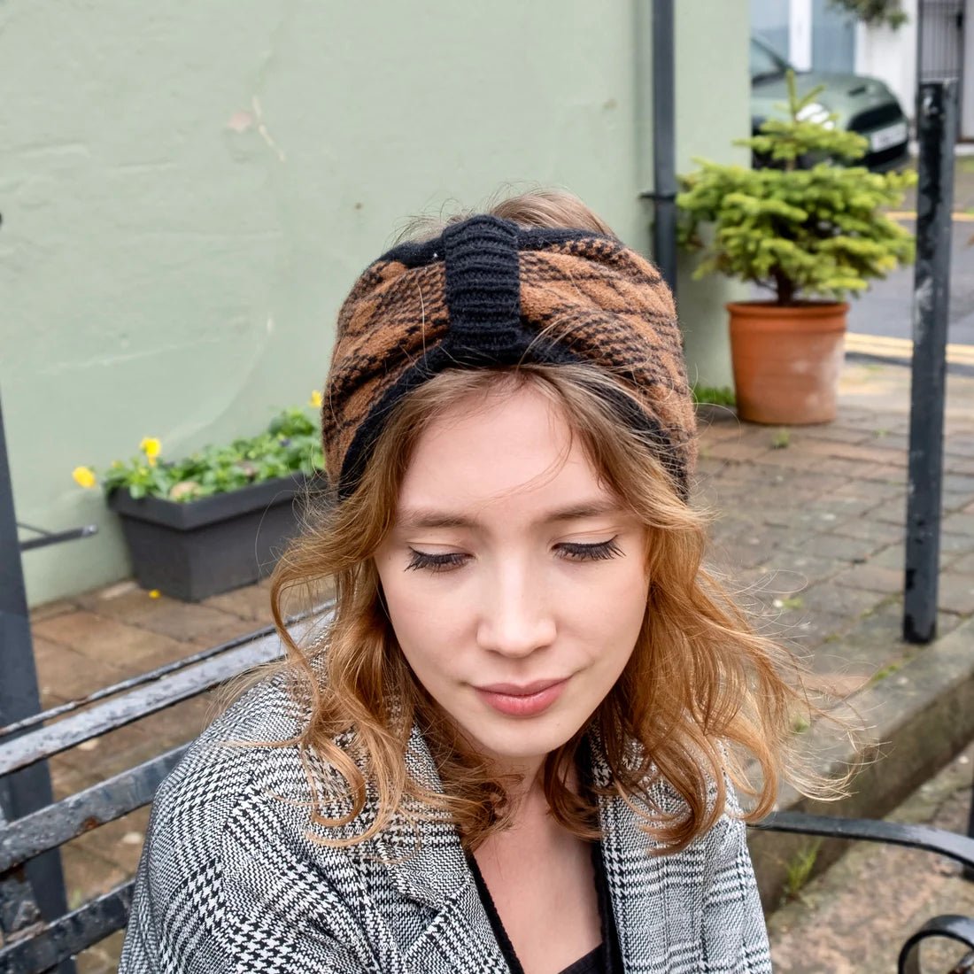 Lucy Black & Brown Dog Jumper and Matching Headband Set