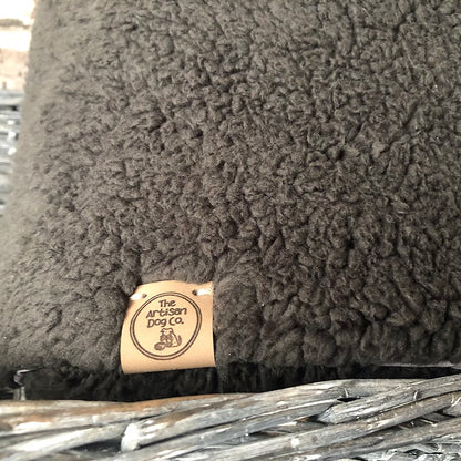 Snuggle Me Up Sherpa Fleece Dog Blanket – Regular
