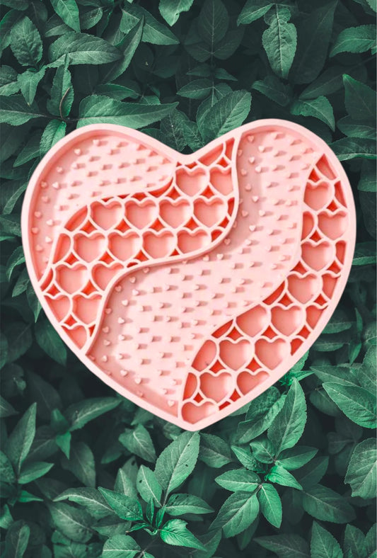 Honeycomb Heart Lick Mat